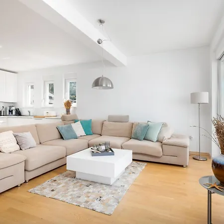 Appartement Deluxe 3 Bedroom With Sea View